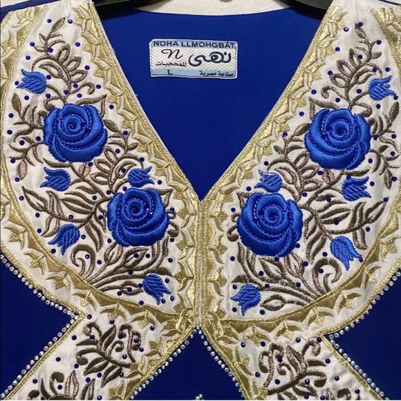 Georgette Embroidered Blue Kaftans - Picture 2 of 4
